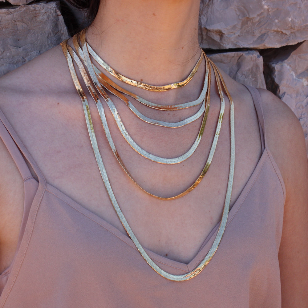 Collier doré maille plate miroir