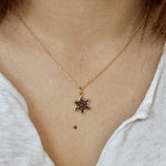 Collier doré étoile zircons - ZIRCONS NOIRS