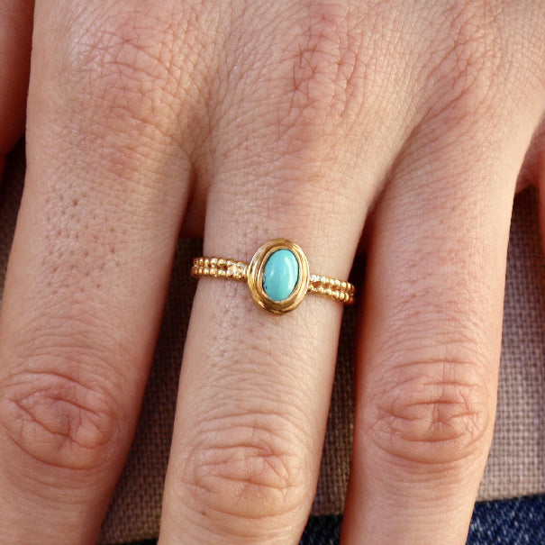 Bague dorée et turquoise