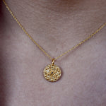 Collier doré médaille rose des vents et zircon - ZIRCON NOIR
