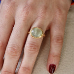 Bague dorée pierre cabochon ovale - 52 / PREHNITE