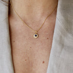 Collier doré petite médaille ronde pierre et zircons - LAPIS