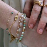 Natural pearl and knot bracelet